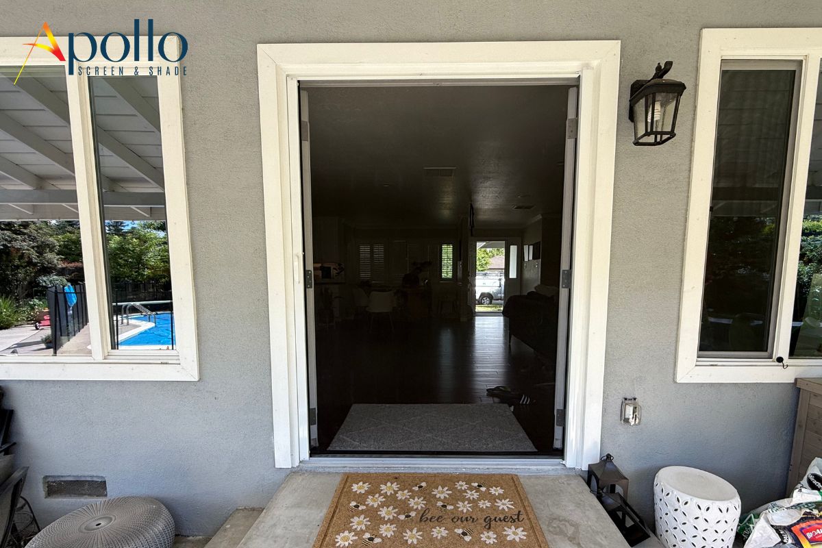 Long Pull Retractable Screen- Carmichael_ Ca (1).jpg